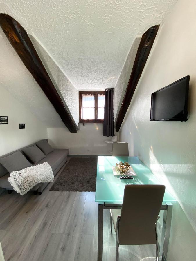 Porta Nuova Attic Room ตูริน ภายนอก รูปภาพ